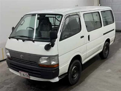 TOYOTA HIACE VAN