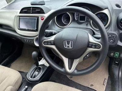 Honda FIT HYBRID