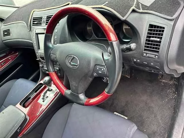Lexus GS  с аукциона в Японии