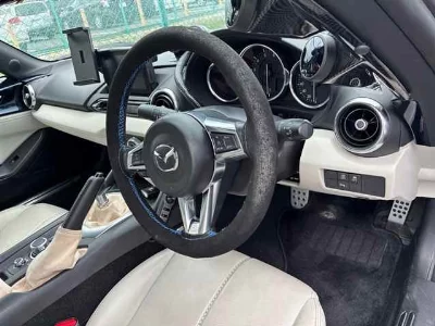 MAZDA ROADSTER