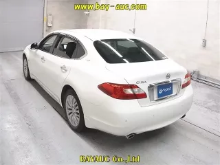 Nissan Cima