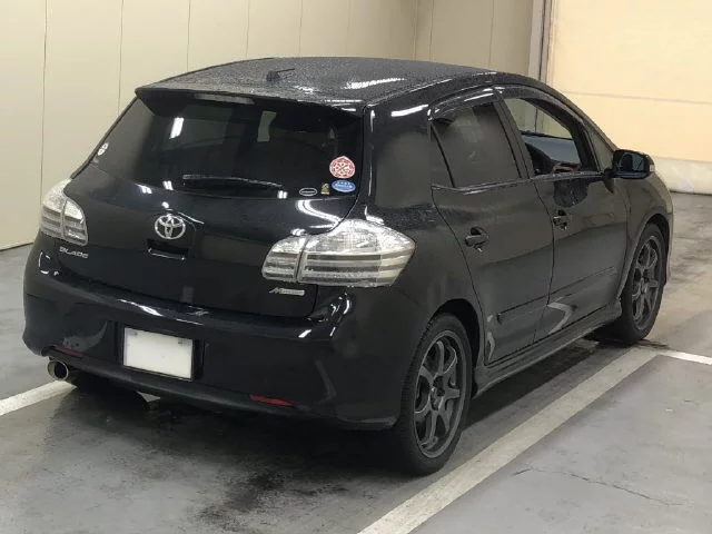 Toyota Blade  с аукциона в Японии