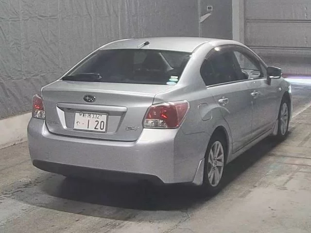 Subaru Impreza  с аукциона в Японии