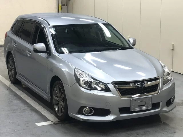 Subaru Legacy  с аукциона в Японии