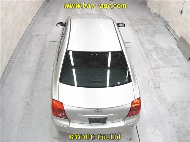 Toyota Avensis  с аукциона в Японии