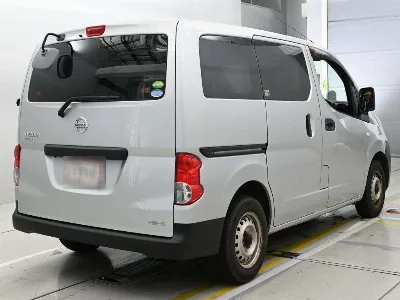 Nissan NV200 VANETTE VAN