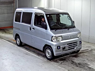 Mitsubishi Minicab