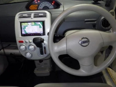 Nissan Otti