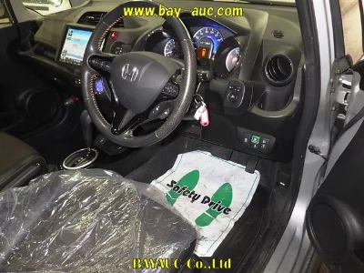 Honda FIT SHUTTLE HYBRID