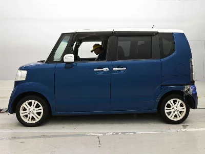 Honda N-Box+