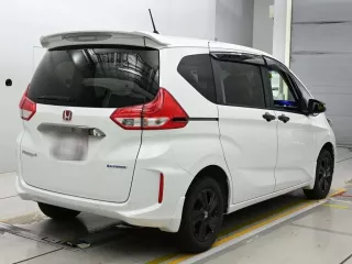 Honda FREED + HYBRID