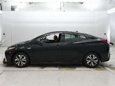 Toyota Prius PHV