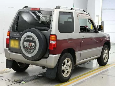 Mitsubishi Pajero Mini