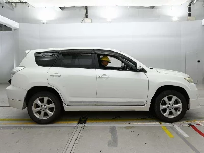 TOYOTA VANGUARD