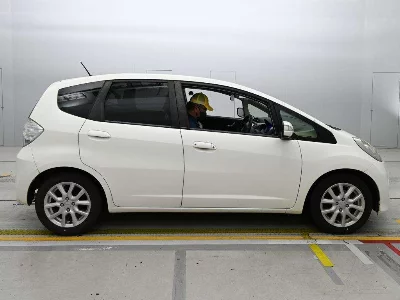 Honda FIT HYBRID