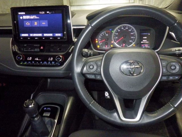 Toyota Corolla Hatchback  с аукциона в Японии