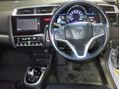 Honda FIT HYBRID