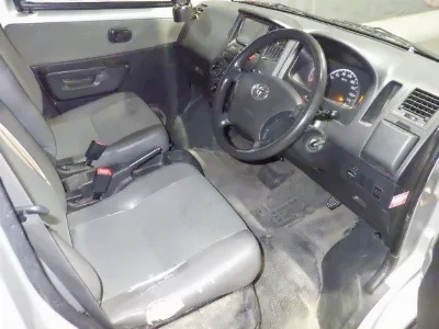 TOYOTA TOWN ACE VAN