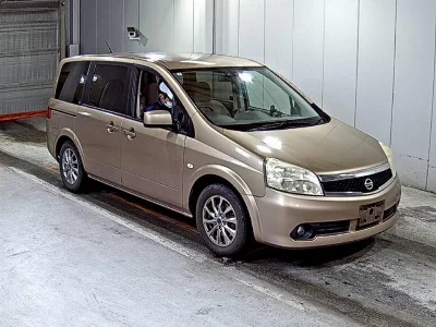 Nissan Lafesta