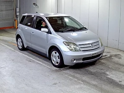 Toyota Ist