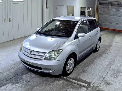 Toyota Ist