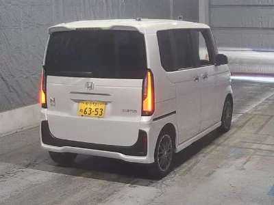 Honda N BOX CUSTOM