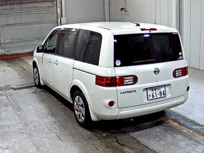 Nissan Lafesta