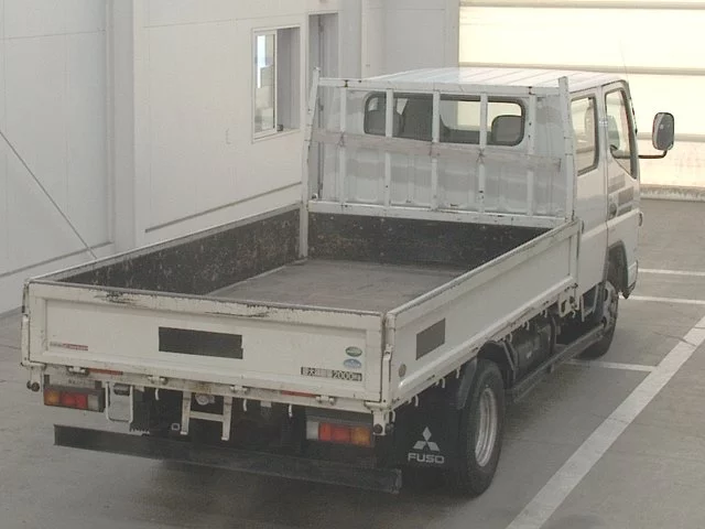 Mitsubishi Fuso Canter  с аукциона в Японии