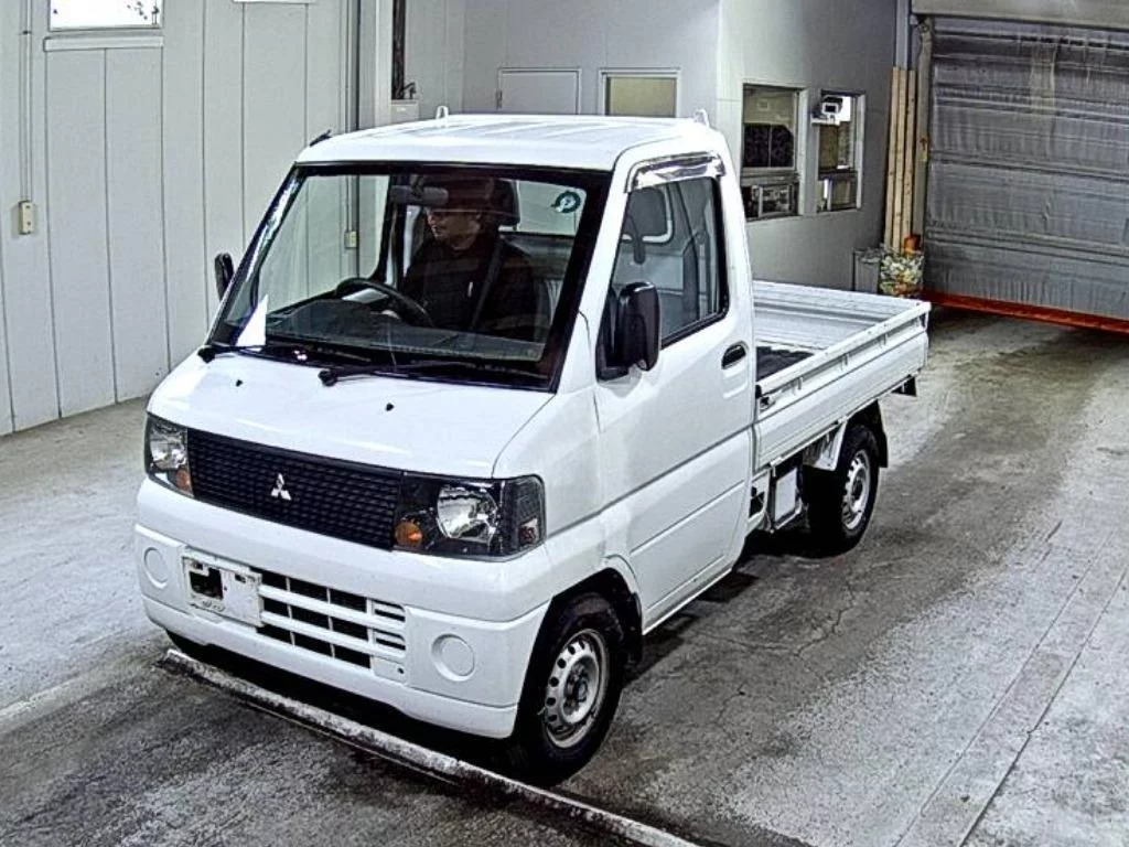 Mitsubishi Minicab Truck  с аукциона в Японии