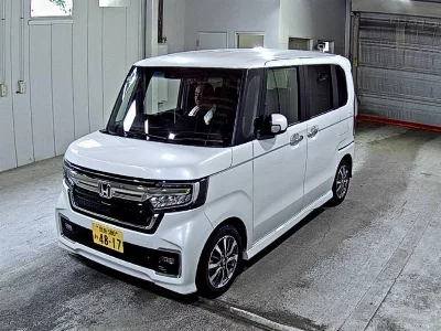 Honda N BOX CUSTOM