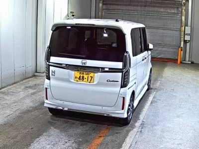 Honda N BOX CUSTOM