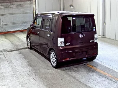 Daihatsu Move Conte