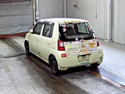 Daihatsu Esse