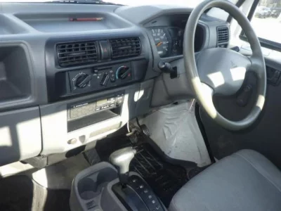 Mitsubishi Minicab Truck