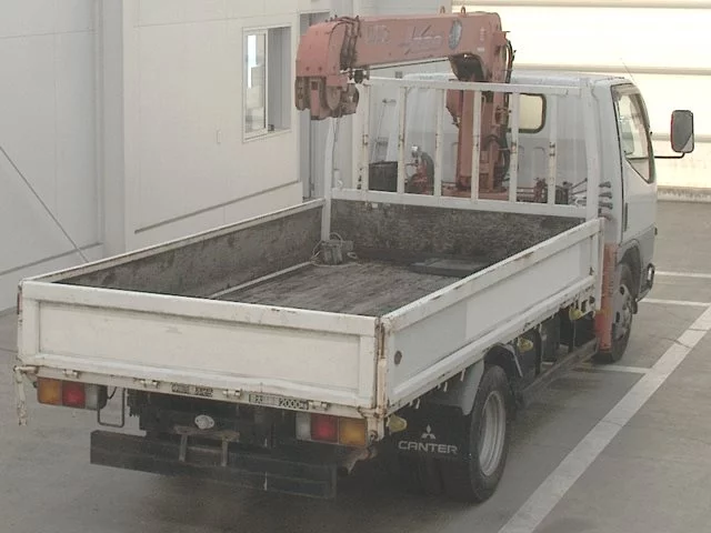 Mitsubishi Fuso Canter  с аукциона в Японии