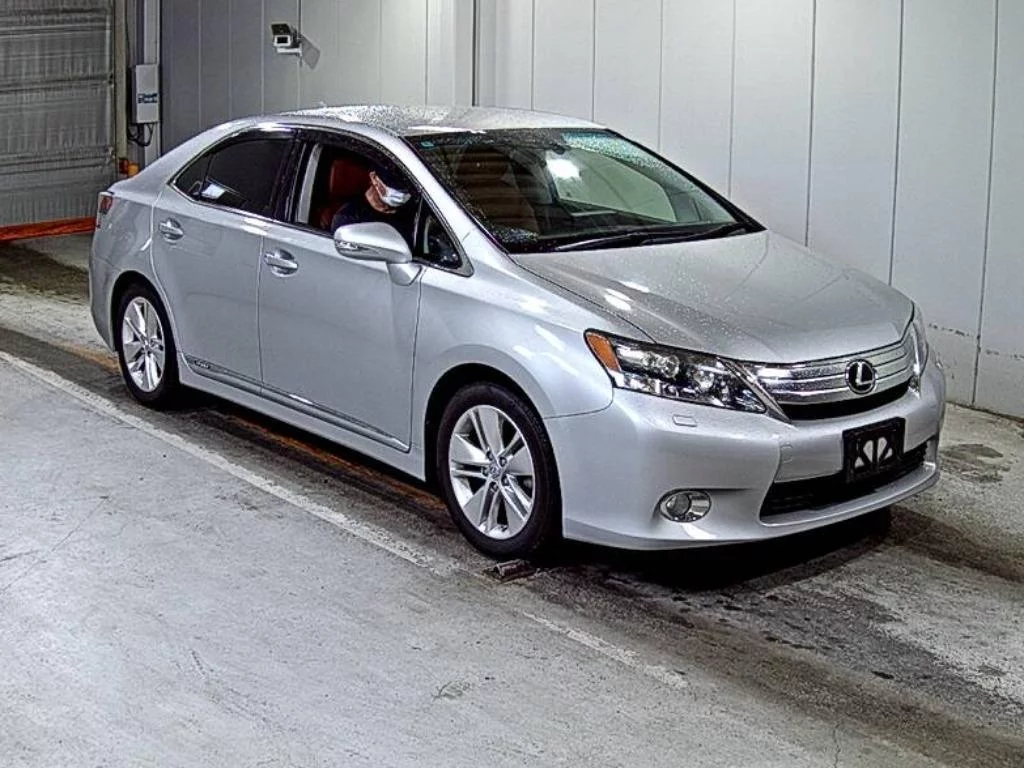 Lexus HS250h  с аукциона в Японии