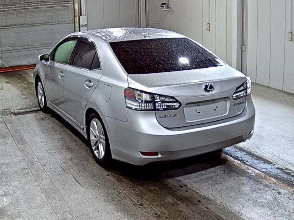 Lexus HS250h  с аукциона в Японии
