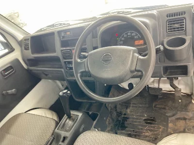 Nissan NT100 Clipper