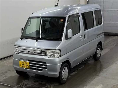 Mitsubishi Minicab