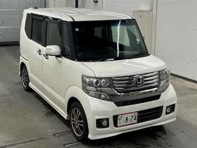 Honda N BOX CUSTOM