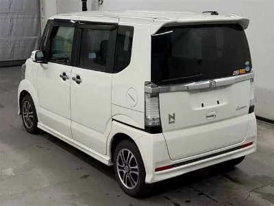 Honda N BOX CUSTOM