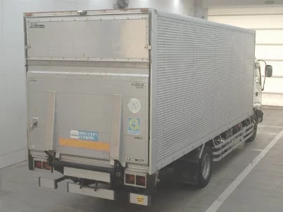 Isuzu Forward