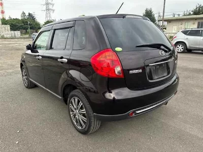 MAZDA VERISA