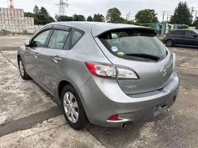 MAZDA AXELA SPORT