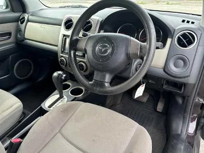 MAZDA VERISA
