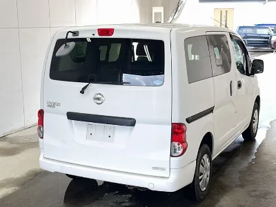 Nissan NV200 VANETTE VAN