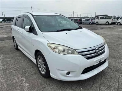 Nissan Lafesta