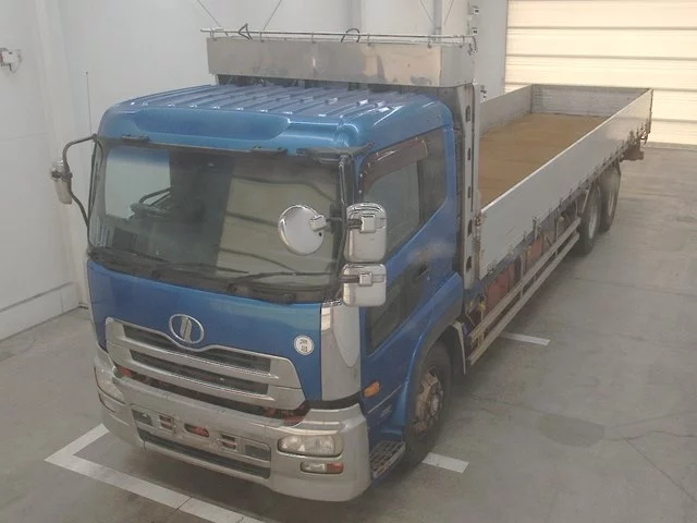 Nissan UD  с аукциона в Японии