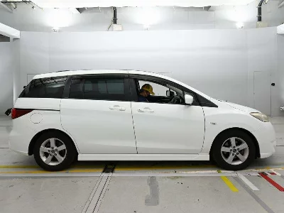Nissan Lafesta