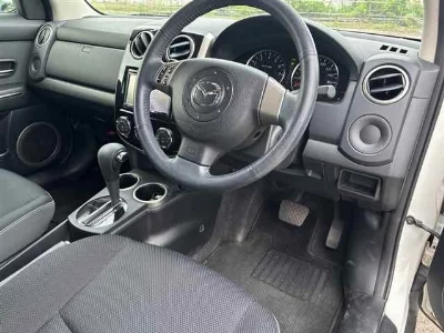 MAZDA VERISA